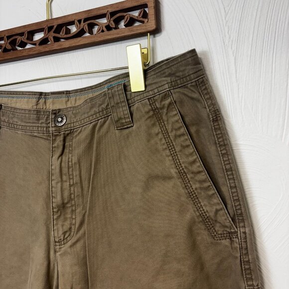 Columbia Mid-Length Shorts Brown Solid Casual Pockets Basic Work Outdoor Men 36 - Picture 2 of 5